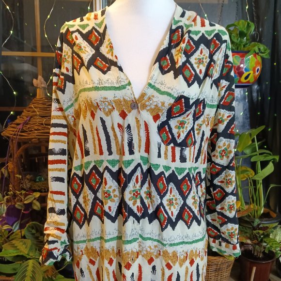 Colorful blouse - Picture 1 of 4